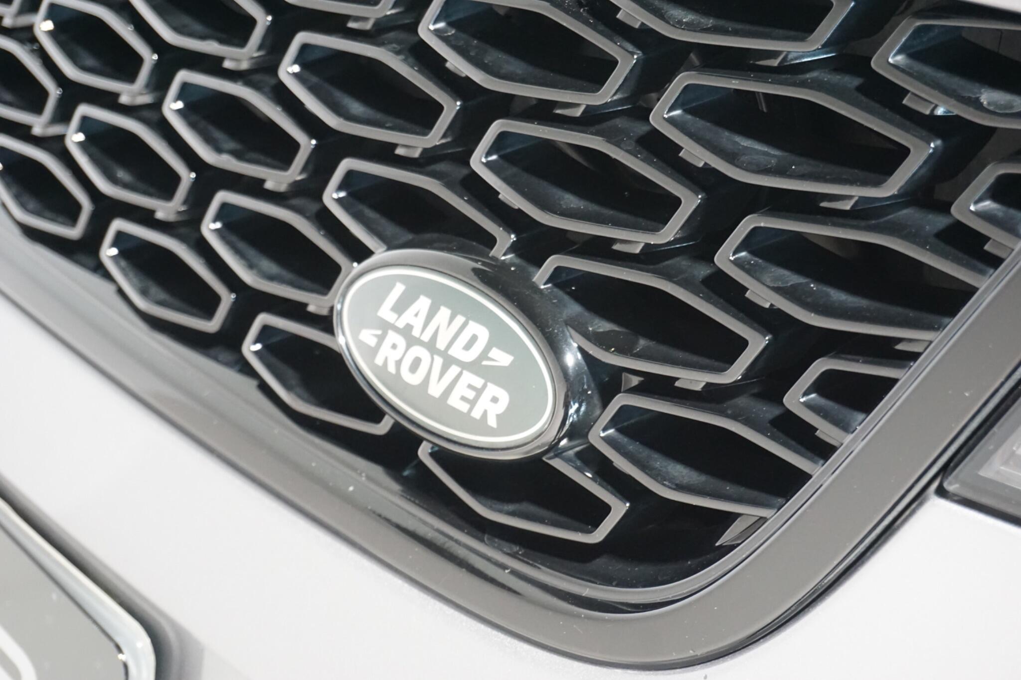 Land Rover Discovery 3.0 SD V6 Landmark Edition SUV 5dr Diesel Auto 4WD Euro 6 (s/s) (306 ps)